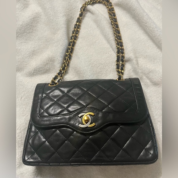 Vintage Black Chanel mini Double Flap - Picture 1 of 14